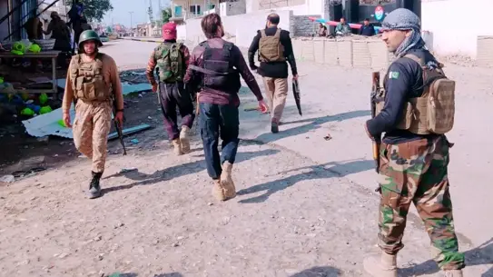 Hayber Pahtunhva'da Bombalı Araç Saldırısı: 12 Kişi Hayatını Kaybetti