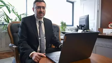 SPK Başkanı İbrahim Ömer Gönül'den 2025 Yılının Öne Çıkan Fotoğrafları Değerlendirildi