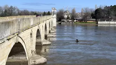 Edirne'de Meriç Nehri Su Seviyesi Yükseldi: Sarı Alarm Verildi, Taşkın Önlemleri Başlatıldı