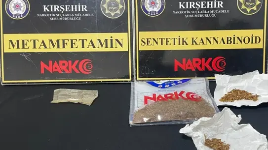 Kırşehir'de Sobada Gizli Uyuşturucu Operasyonu: 57,79 Gr Amaçsız Yakalandı