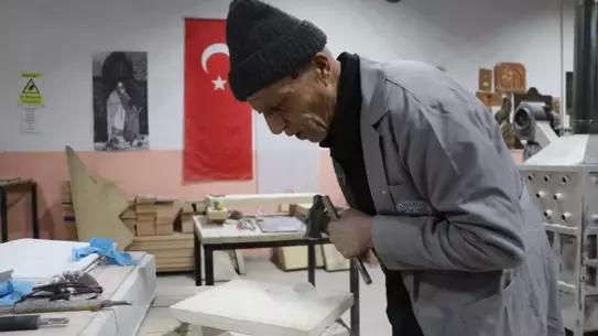 Taş Ustalarının Mirası: Baba-Oğulun Modern Dokunuşları