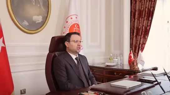 Adalet Bakanı Akın Gürlek, Dört Hukuk Meslek Grubuna Video Mesaj Gönderdi