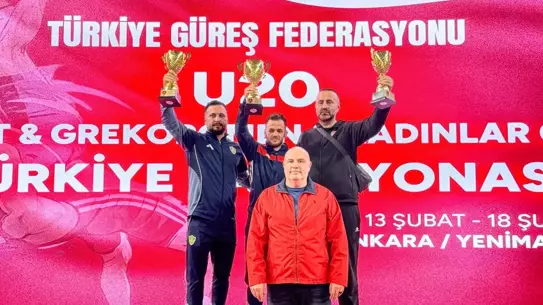 Yenimahalle'de U20 Grekoromen Güreş Şampiyonası'nda İstanbul Birincilik Kazandı