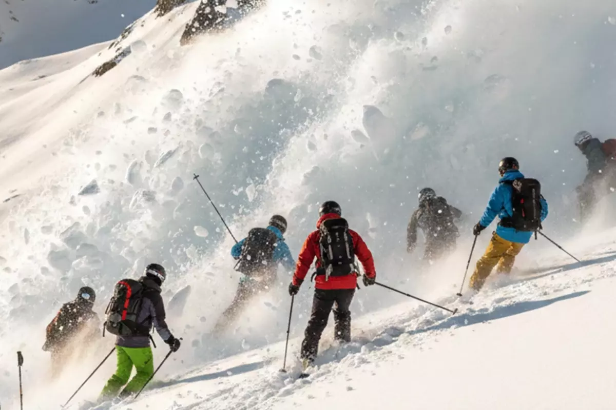 Kaliforniya’da Çığ Felaketi: 8 Kayakçı Hayatını Kaybetti, 1 Kayıp