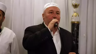 Efeler’de Ramazan Coşkusu: Fener Alayı Şehri Aydınlattı