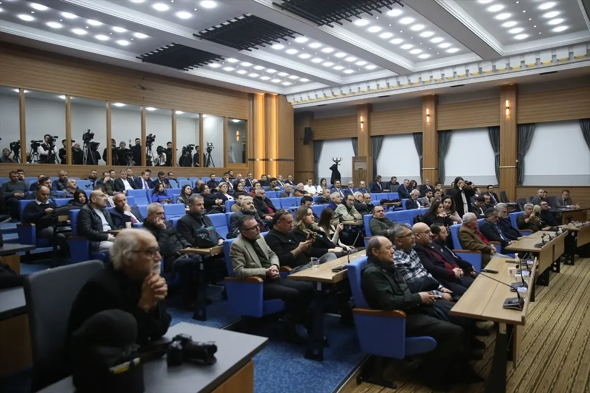 Kayseri'de 865 Milyon TL'lik Kartal Katlı Kavşağı ve Bağlantı Yolları Projesi Başlatıldı