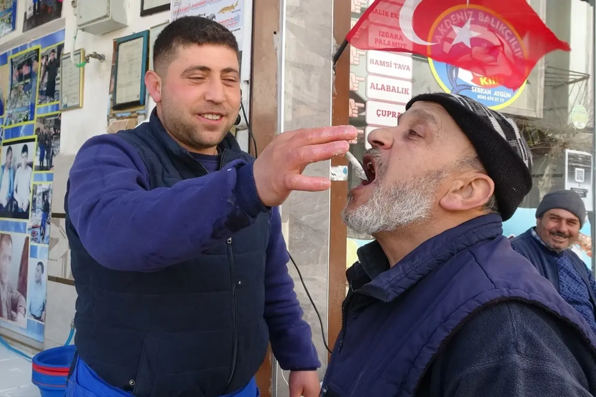 Kilis'te hamsi tezgahları