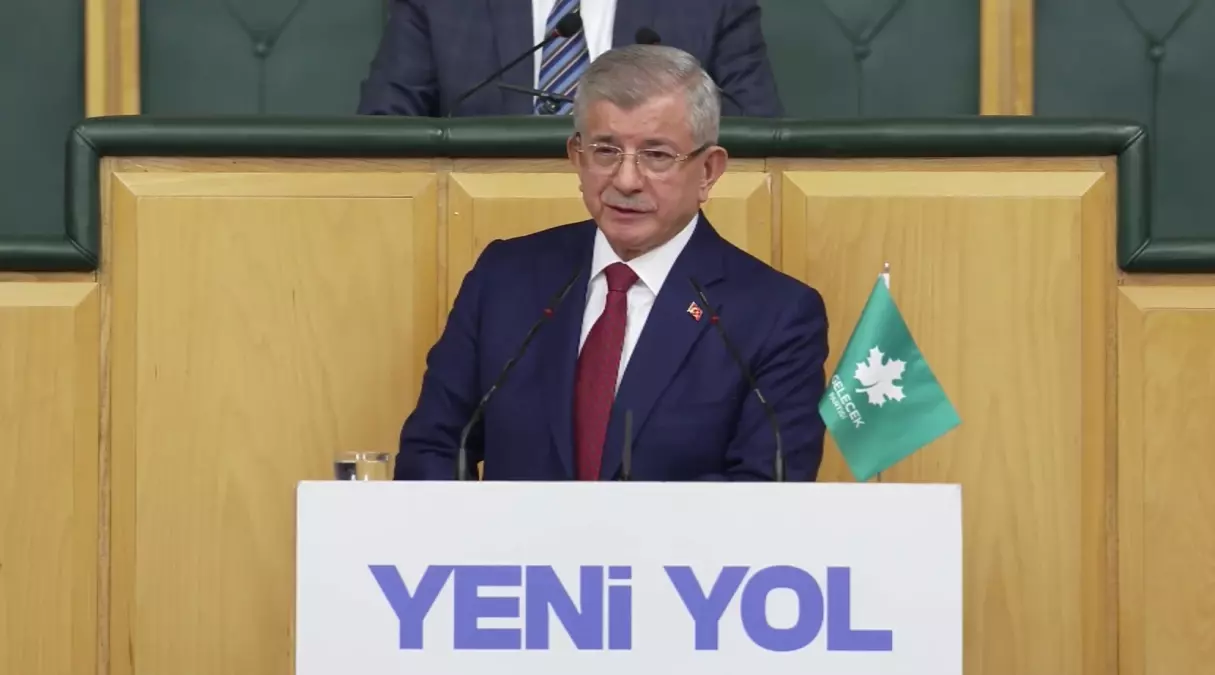 Davutoğlu halkla buluşuyor