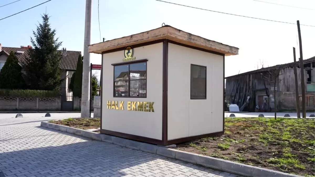 Düzce’de Ramazan’da Halk Ekmek Büfeleri Pide Satışına Başladı