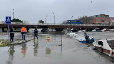 Çanakkale'de Taşkın Sonrası Balıkçılar Nöbet Tutuyor