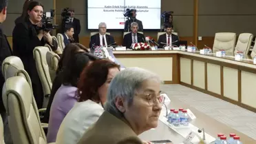 Sağlık Bakanı Memişoğlu 2025'te Kadın Sağlığına %12,3 İyileştirme Hedefini Açıkladı