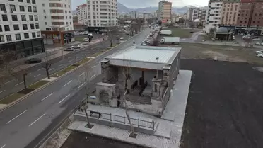 Camii içindeki yeni restorasyon detayları