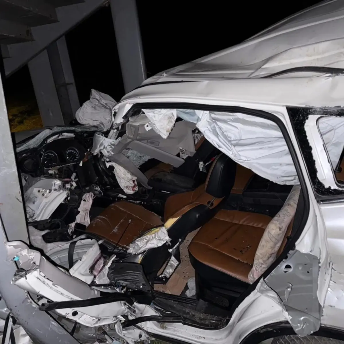 Rize’nin Fındıklı İlçesinde Otomobil Bariyere Çarptı: Sürücü Hayatını Kaybetti, Babası Yaralandı