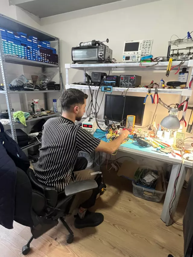 Kayur'un sunum yaptığı etkinlik