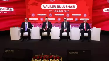 Toplantı Salonu ve Katılımcılar
