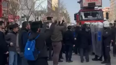 Batman’da İzin Almadan Asılan Pankartlar Gerginliğe Yol Açtı