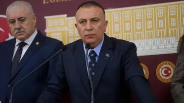 MHP Genel Başkan Yardımcısı Yönter konuşma anı