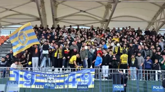 Deplasman Yasağına Rağmen Taraftar Tribünlere Girdi: Söğütspor Hooliganları Protesto Etti
