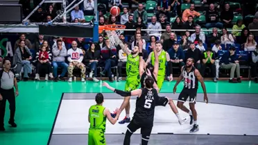 Beşiktaş GAİN, 100-91 Skorla TOFAŞ'ı Geçti ve Dörtlü Finale Yükseldi