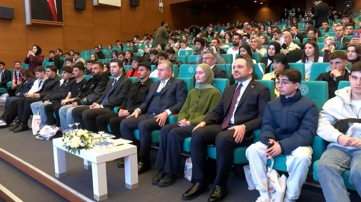 Genç2030: Türkiye’nin 100 Bin Yapay Zeka Girişimcisi Hedefi