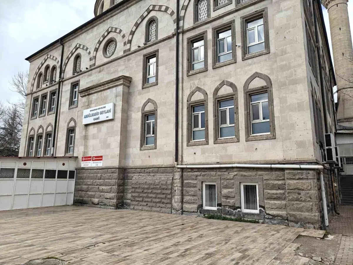 Camide torpil olayının fotoğrafı