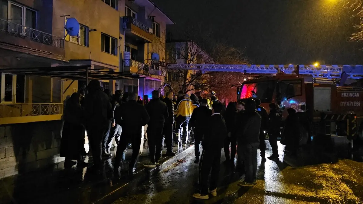 Erzincan’da Apartman Yangını: Duman Maruziyeti Yaşayan 8 Kişinin Sağlık Durumu İyi