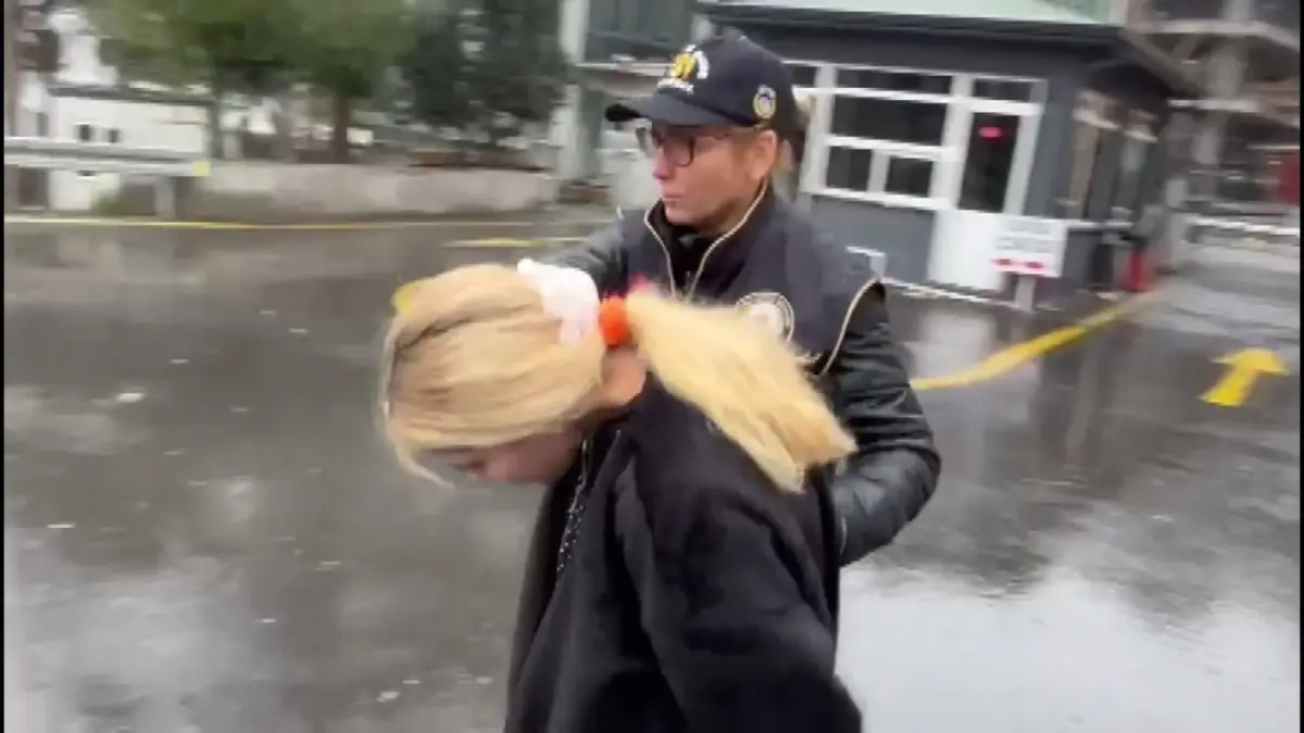 Lüks sitede hırsızlık olayının kapak fotoğrafı