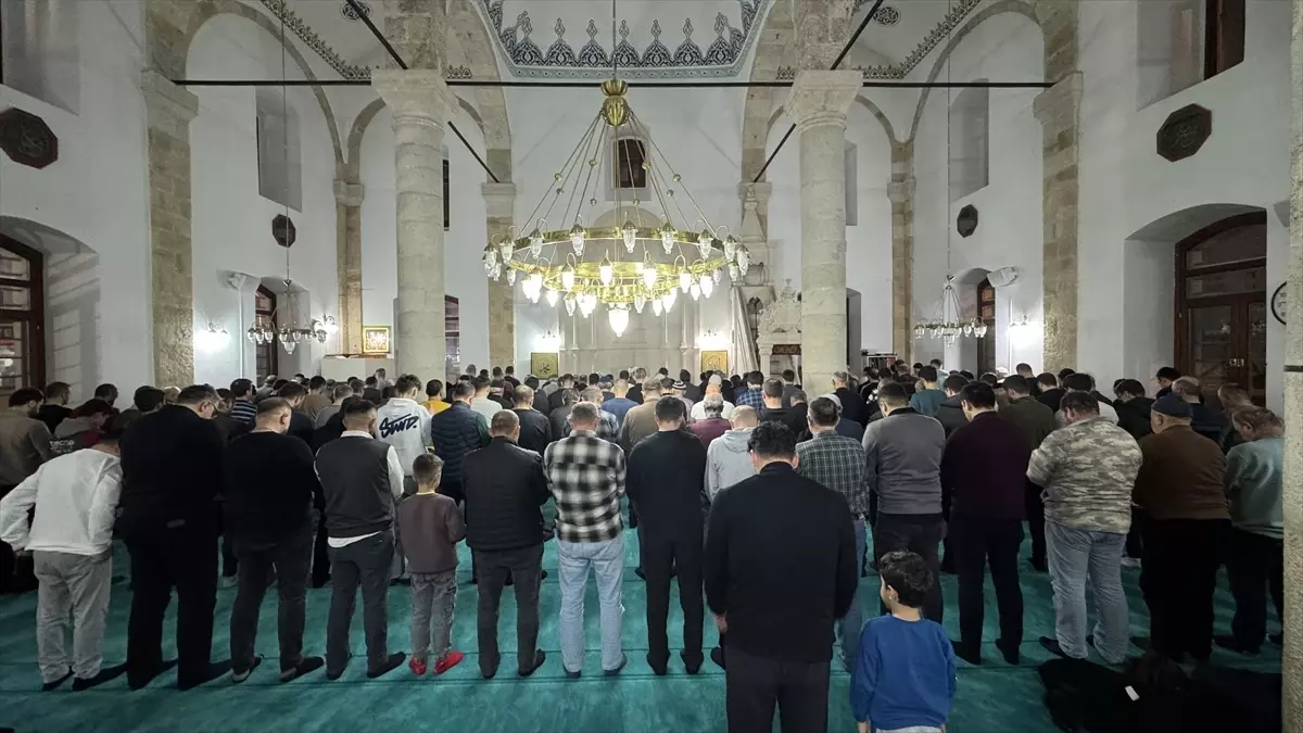 Karadeniz'de İlk Teravih Namazları ve Ramazan Etkinlikleri Başladı