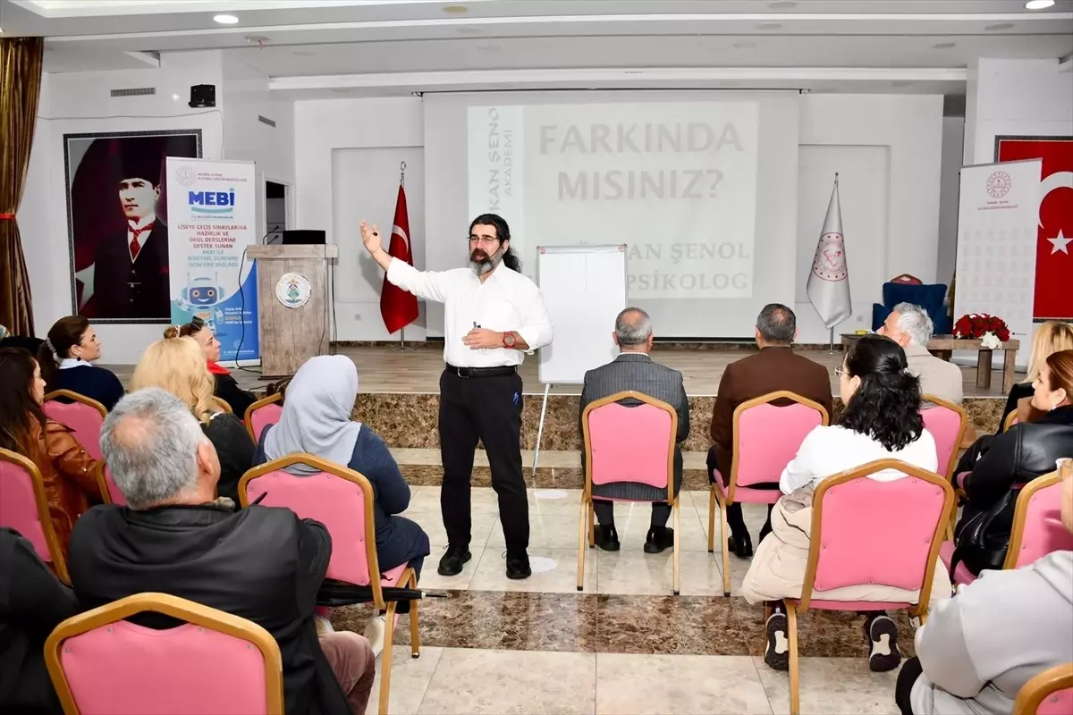 Silifke semineri katılımcıları