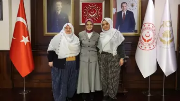 Bakan Göktaş, Mihalgazi Belediye Başkanı Zeynep Güneş'in Çalışmalarını Takdir Etti