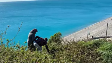 Anne, Otizmli Oğlunun Nakliyesine Karşı Falezlerde Duygusal Protesto Etti