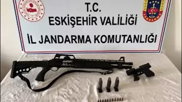 Eskişehir Tepebaşı'nda Silah Kaçakçılığına Büyük Operasyon
