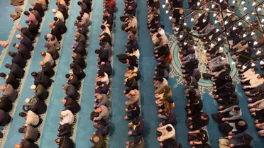 Hollanda’da Ramazan’ın İlk Teravih Namazı Coşkuyla Gerçekleşti