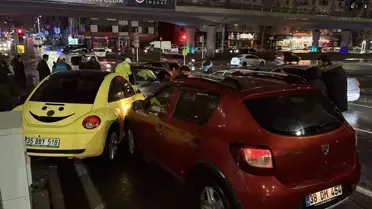 Kayseri'de Zincirleme Trafik Kazası: 2 Yaralı