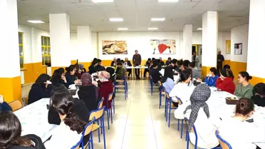 Malatya’da İl Milli Eğitim Müdürü Bakır, Öğrencilerle Sahur Düzenledi