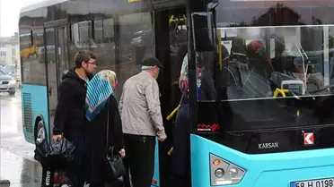 Sivas’ta 65 Yaş Üstü Ulaşım Şampiyonu Mehmet S., 3.365 Otobüs Yolculuğuyla Rekor Kırdı