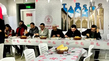Tarsus’ta ‘Asırları Aşan Hayır’ Sofrasıyla Ramazan Coşkusu