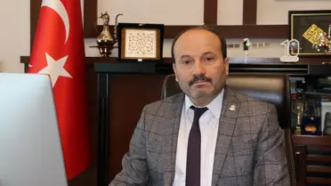 Rektör Çakmak'tan 2025 Yılın Kareleri Ödül Töreni: En Etkileyici Fotoğraflar Seçildi