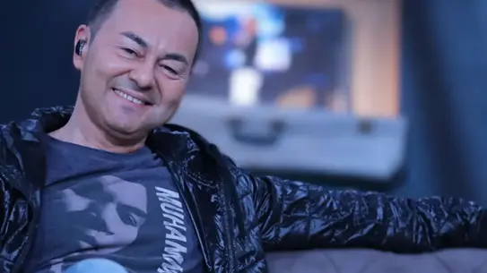 Serdar Ortaç’tan YouTube’da Yeni Talk Show Projesi