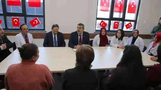 Bakan Tekin, Ramazan Genelgesi Eleştirilerine Sosyal Medyada Cevap Verdi