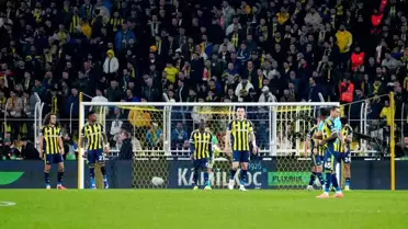 Fenerbahçe, Nottingham Forest'e 3-0 Yenildi: Avrupa Ligi'nde Sert Mağlubiyet