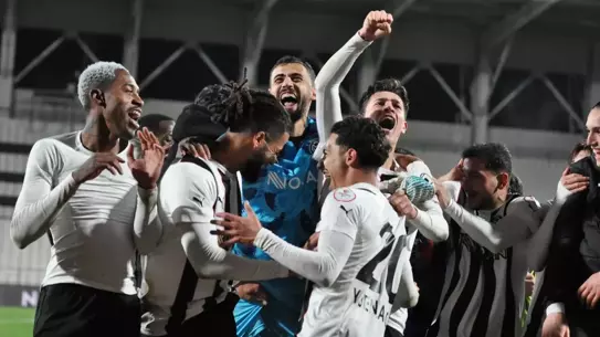 Manisa FK, 2-0'lık geriden 3-2'ye Çıkarak Play-Off Yolunda Önemli Adım Attı