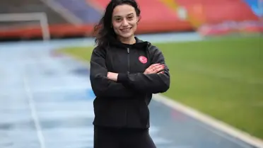 Melike Malkoç, Sırbistan'daki Balkan Salon Şampiyonası'nda Altın Mıhını Kovalıyor