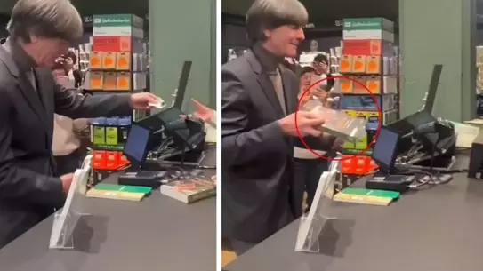 Joachim Löw, Almanya'da Açılan Kitapçıda Atatürk Biyografisini Satın Aldı