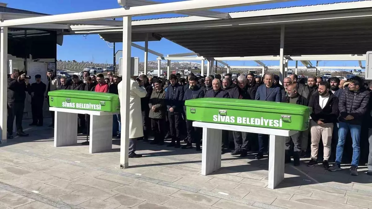 Sivas'ta Teravih Yolculuğu Kaza Yaptı: Gelin ve Kaynanası Hayatını Kaybetti