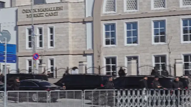 Erdoğan ve Adıgüzel camide