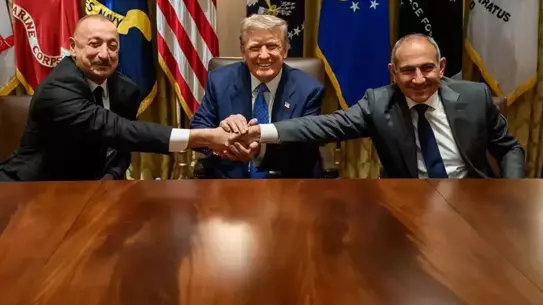 Trump'ın Barış Kurulu İlk Toplantısında Azerbaycan ve Ermenistan Liderleri El Sıkıştı