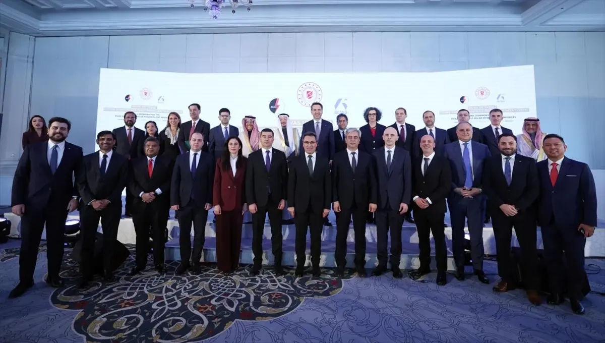 Türkiye 2 Milyar Dolarlık GES Projelerinde %50 Yerli Üretim Hedefi