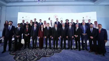 Güneş enerjisi santrali inşaatı