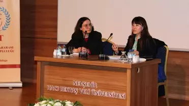 NEVÜ’de Japonya’nın Dış Politika Stratejileri Üzerine Derinlemesine Konferans